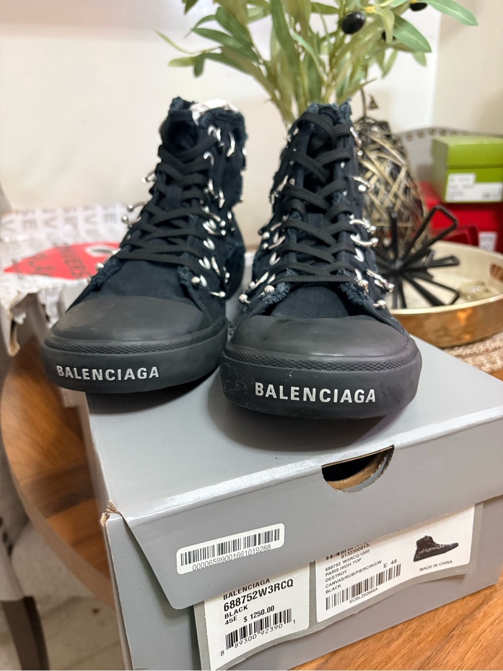 Balenciaga Black Women’s High-Top Sneakers with Logo
